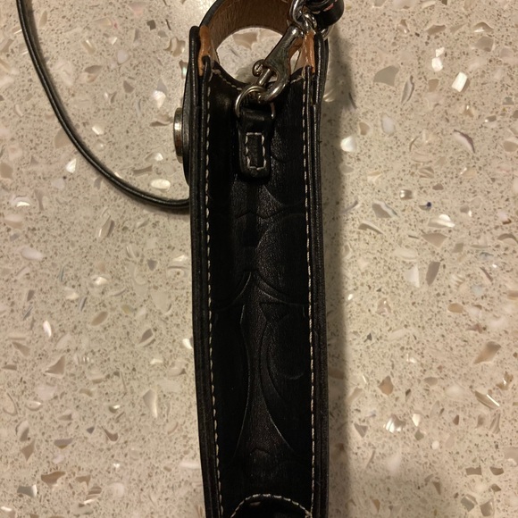 Coach Accessories - Picture 4 of 6